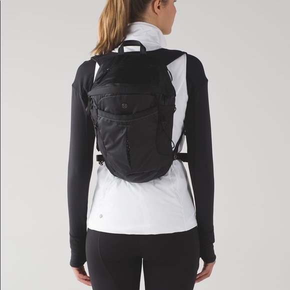 lululemon running backpack